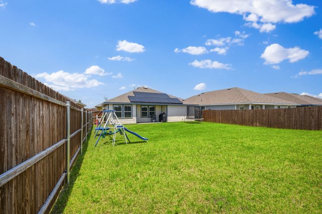 316 Creek End Drive, Princeton, TX 75407
