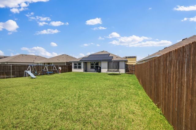 316 Creek End Drive, Princeton, TX 75407
