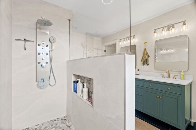 3434 Prairie Lea RD, Kingsbury, TX 78638