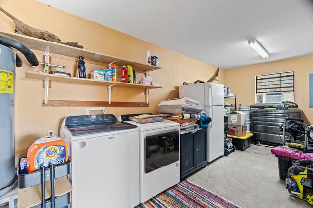 3434 Prairie Lea RD, Kingsbury, TX 78638