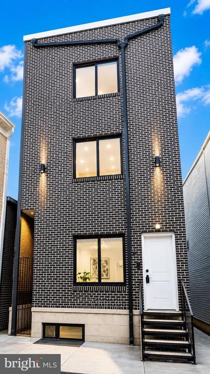 2209 N 7TH ST, Philadelphia, PA 19133