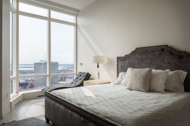 1 Franklin Street PH2D, Boston, MA 02110