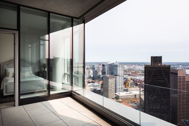 1 Franklin Street PH2D, Boston, MA 02110