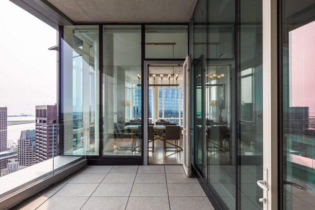 1 Franklin Street PH2D, Boston, MA 02110