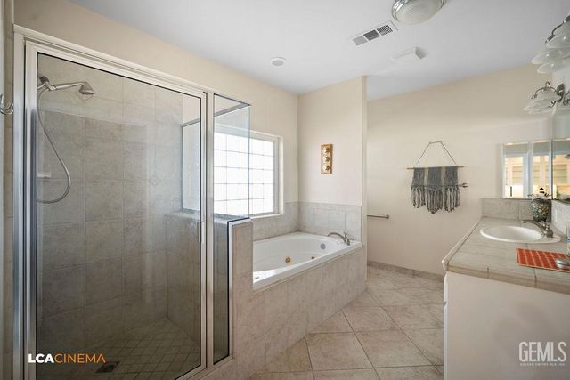 3612 Cedar Canyon Street, Bakersfield, CA 93306
