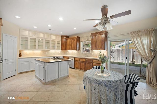 3612 Cedar Canyon Street, Bakersfield, CA 93306