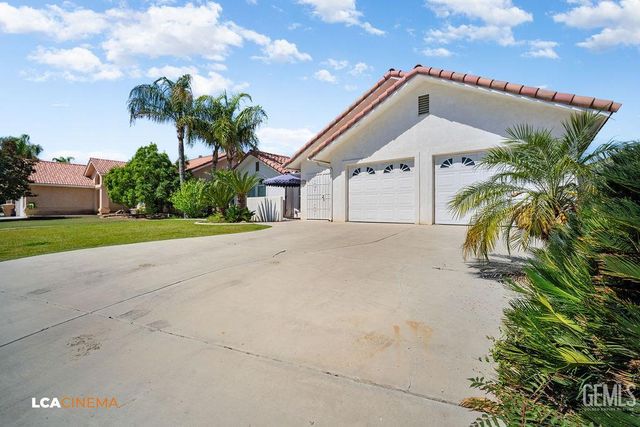 3612 Cedar Canyon Street, Bakersfield, CA 93306