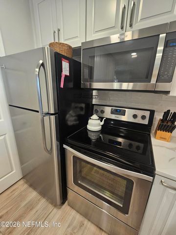 11 PONTE VEDRA COLONY Circle, Ponte Vedra Beach, FL 32082