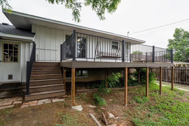 61 Louis Nelson Rd, Pueblo, CO 81001