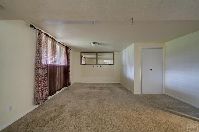 61 Louis Nelson Rd, Pueblo, CO 81001