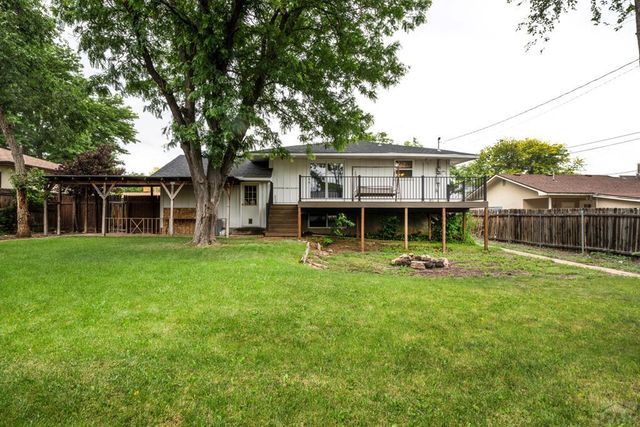 61 Louis Nelson Rd, Pueblo, CO 81001