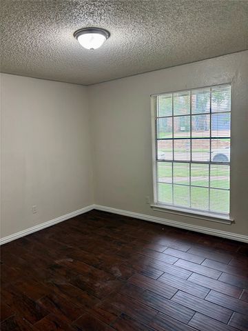 3008 Townbluff Drive, Plano, TX 75075