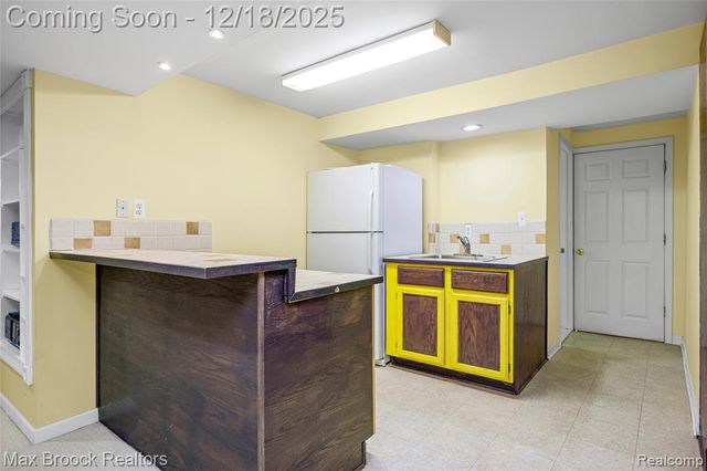 29267 Sunridge, Farmington Hills, MI 48334