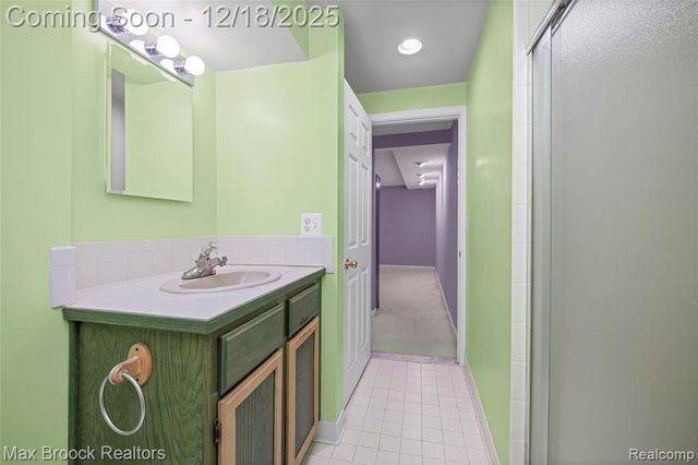 29267 Sunridge, Farmington Hills, MI 48334