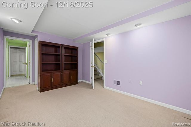 29267 Sunridge, Farmington Hills, MI 48334