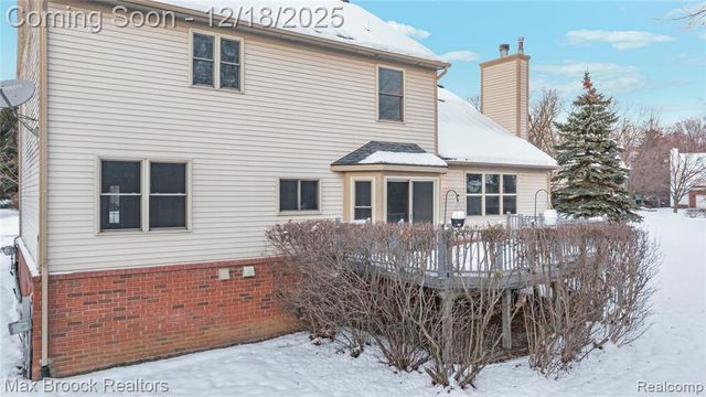 29267 Sunridge, Farmington Hills, MI 48334