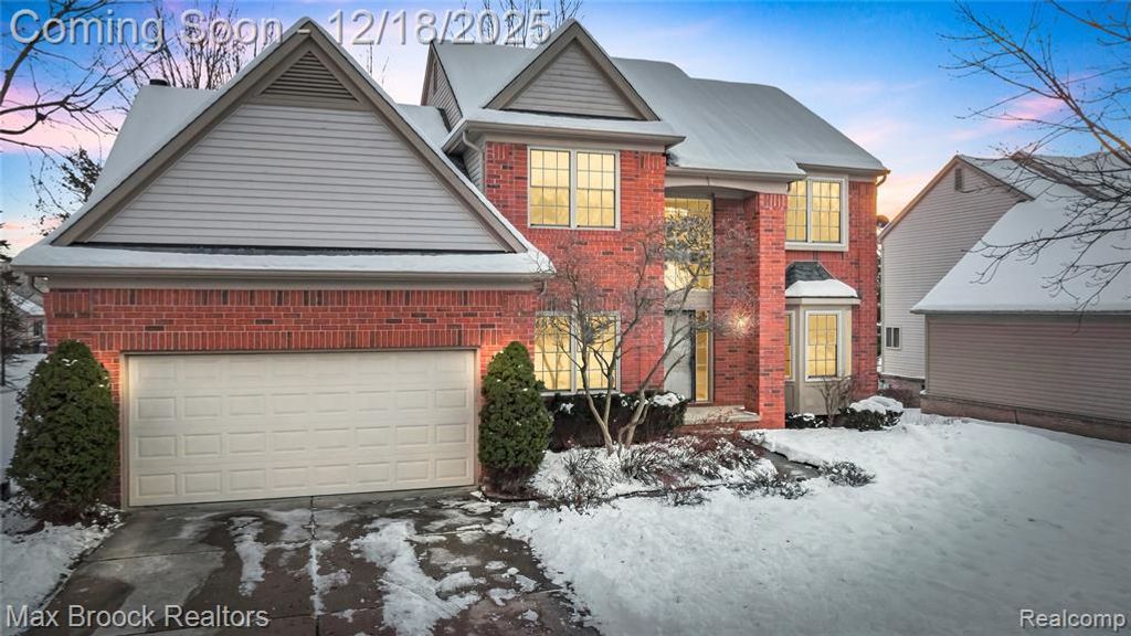 29267 Sunridge, Farmington Hills, MI 48334