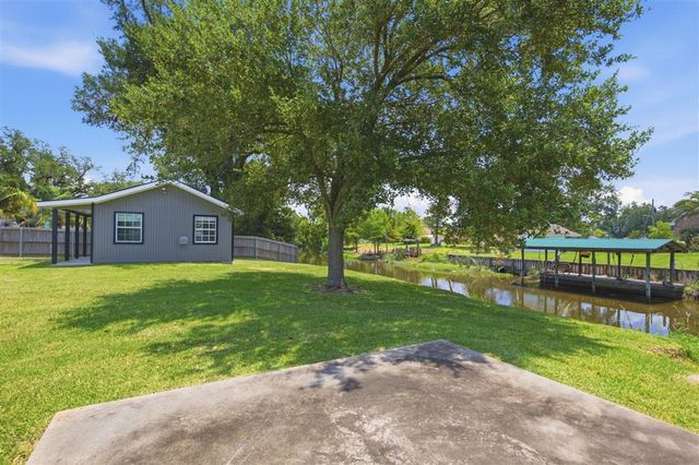 215 Orchard, Lake Charles, LA 70605