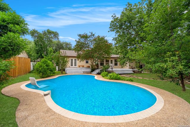 454 Paseo Encinal, Olmos Park, TX 78212