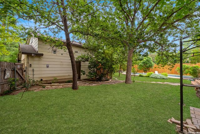 454 Paseo Encinal, Olmos Park, TX 78212