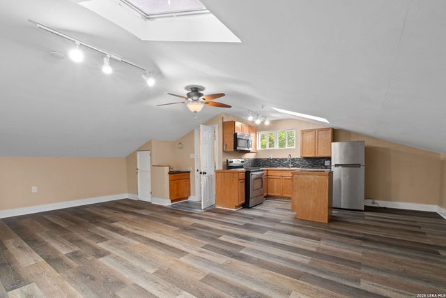 454 Paseo Encinal, Olmos Park, TX 78212