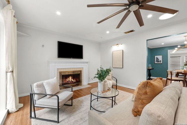 454 Paseo Encinal, Olmos Park, TX 78212