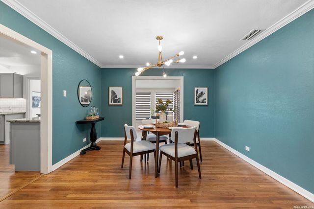 454 Paseo Encinal, Olmos Park, TX 78212