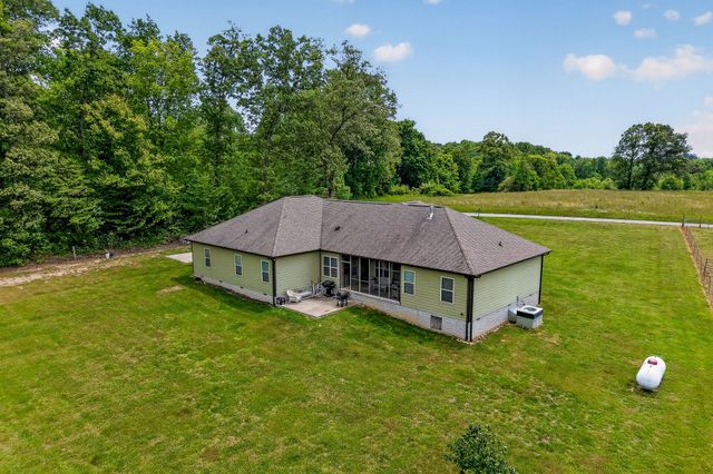 1900 Ben Mason Rd, Cookeville, TN 38506