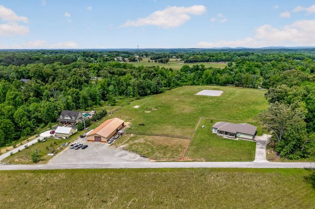 1900 Ben Mason Rd, Cookeville, TN 38506
