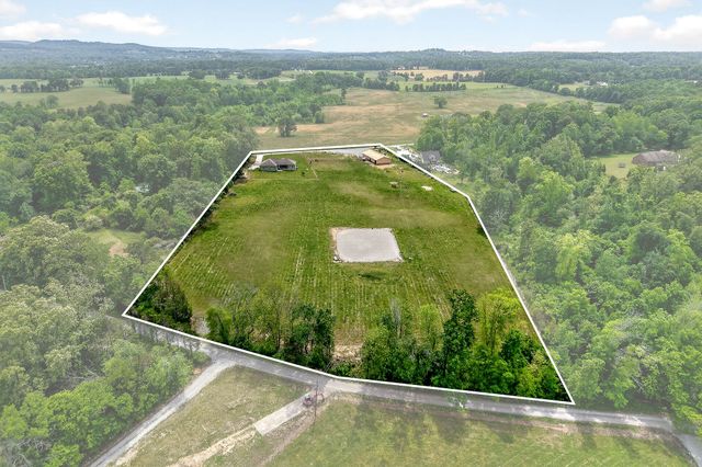 1900 Ben Mason Rd, Cookeville, TN 38506