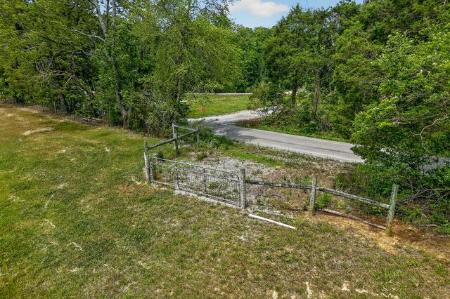 1900 Ben Mason Rd, Cookeville, TN 38506