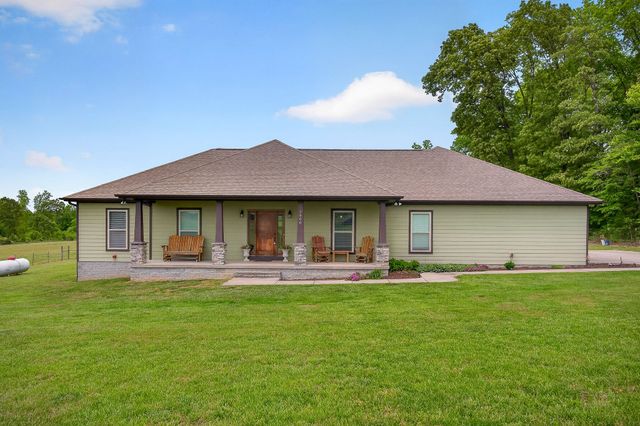 1900 Ben Mason Rd, Cookeville, TN 38506