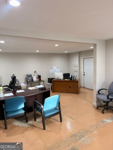 210 Savannah Avenue, Dublin, GA 31027