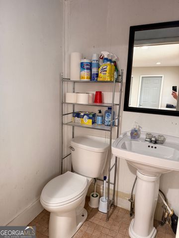 210 Savannah Avenue, Dublin, GA 31027