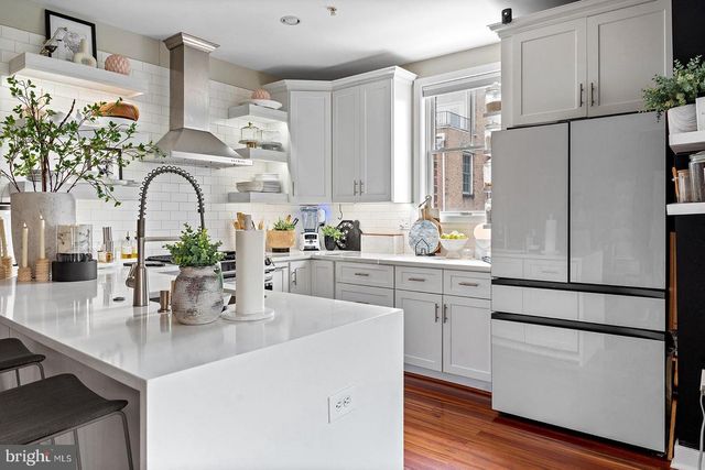 181 E REED AVE #207, Alexandria, VA 22305