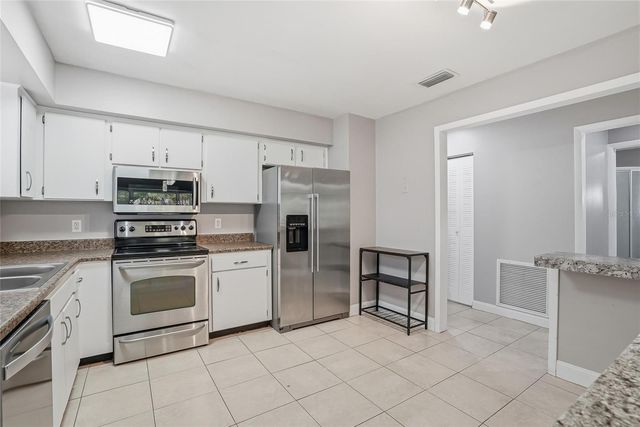 3053 OAKLAWN AVE, Largo, FL 33771