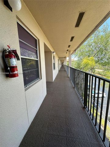 1300 SW 124th Terrace 408P, Pembroke Pines, FL 33027