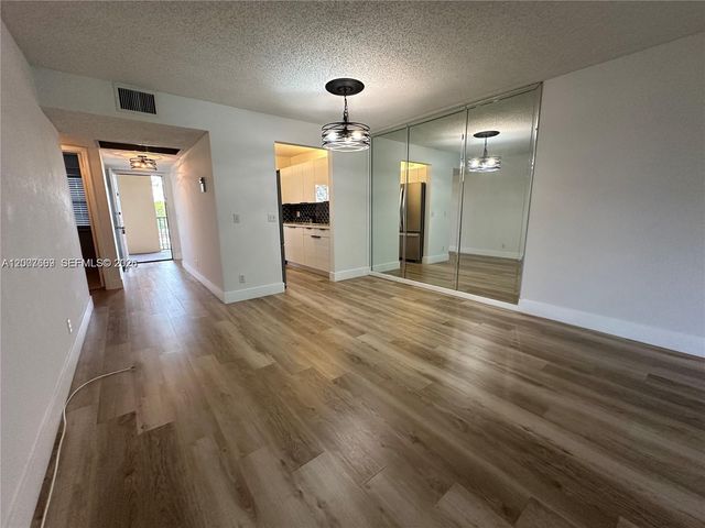 1300 SW 124th Terrace 408P, Pembroke Pines, FL 33027