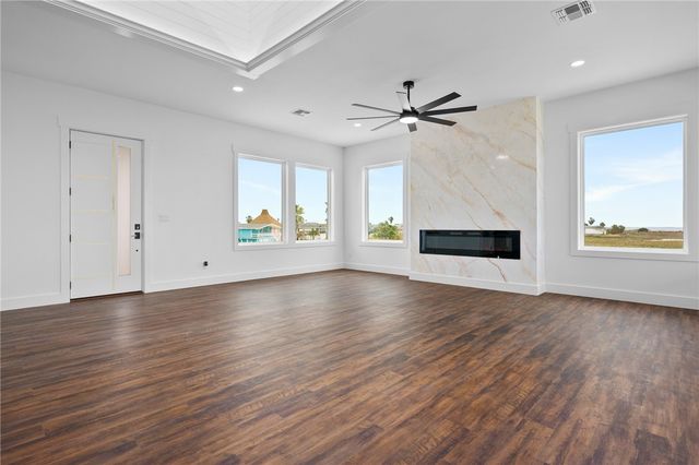 113 Port Saint Claire, Aransas Pass, TX 78336