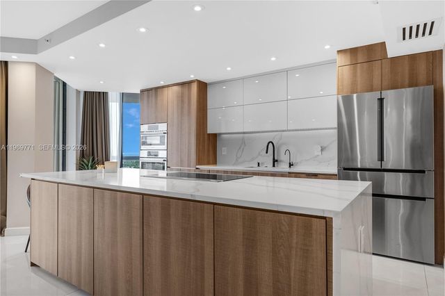 20191 E Country Club Dr 1603, Aventura, FL 33180