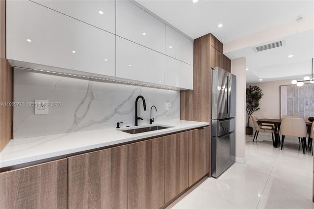 20191 E Country Club Dr 1603, Aventura, FL 33180