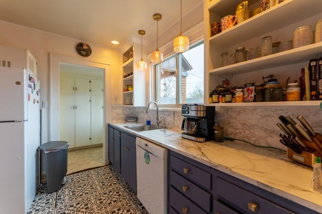 547 E Loren Street, Springfield, MO 65807