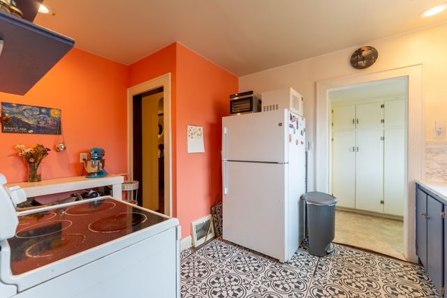 547 E Loren Street, Springfield, MO 65807