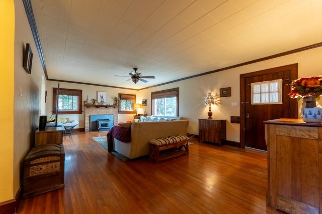 547 E Loren Street, Springfield, MO 65807