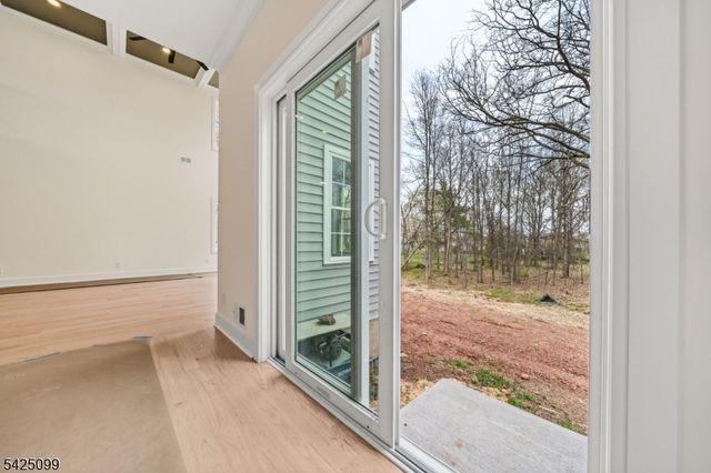 16 New Amwell Rd, Hillsborough Twp., NJ 08844