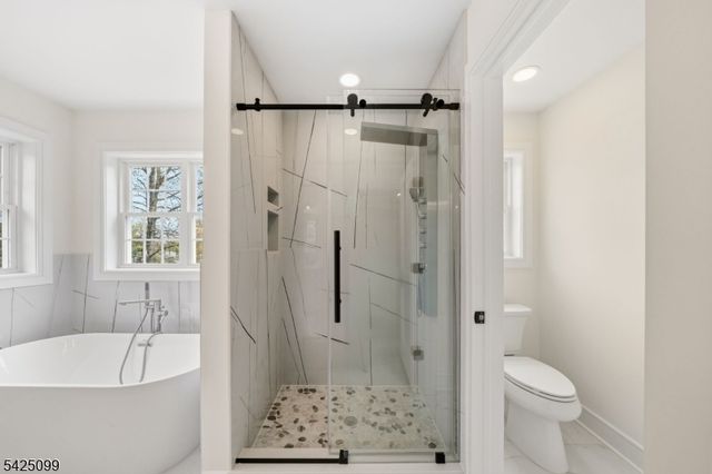 16 New Amwell Rd, Hillsborough Twp., NJ 08844