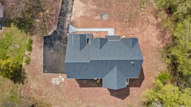 16 New Amwell Rd, Hillsborough Twp., NJ 08844
