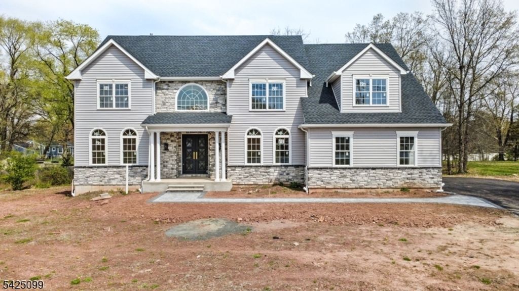 16 New Amwell Rd, Hillsborough Twp., NJ 08844