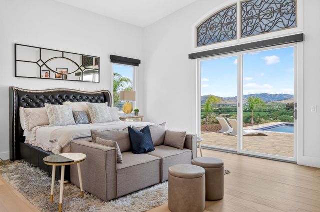 5 Winding Oaks Drive, Pleasanton, CA 94566
