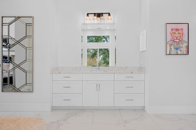 5 Winding Oaks Drive, Pleasanton, CA 94566